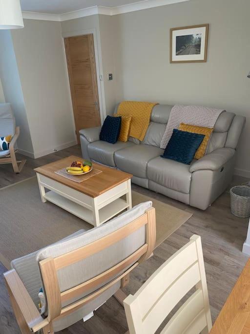 Beautiful 3 Bed Home In The Heart Of New Forest Hordle Eksteriør bilde